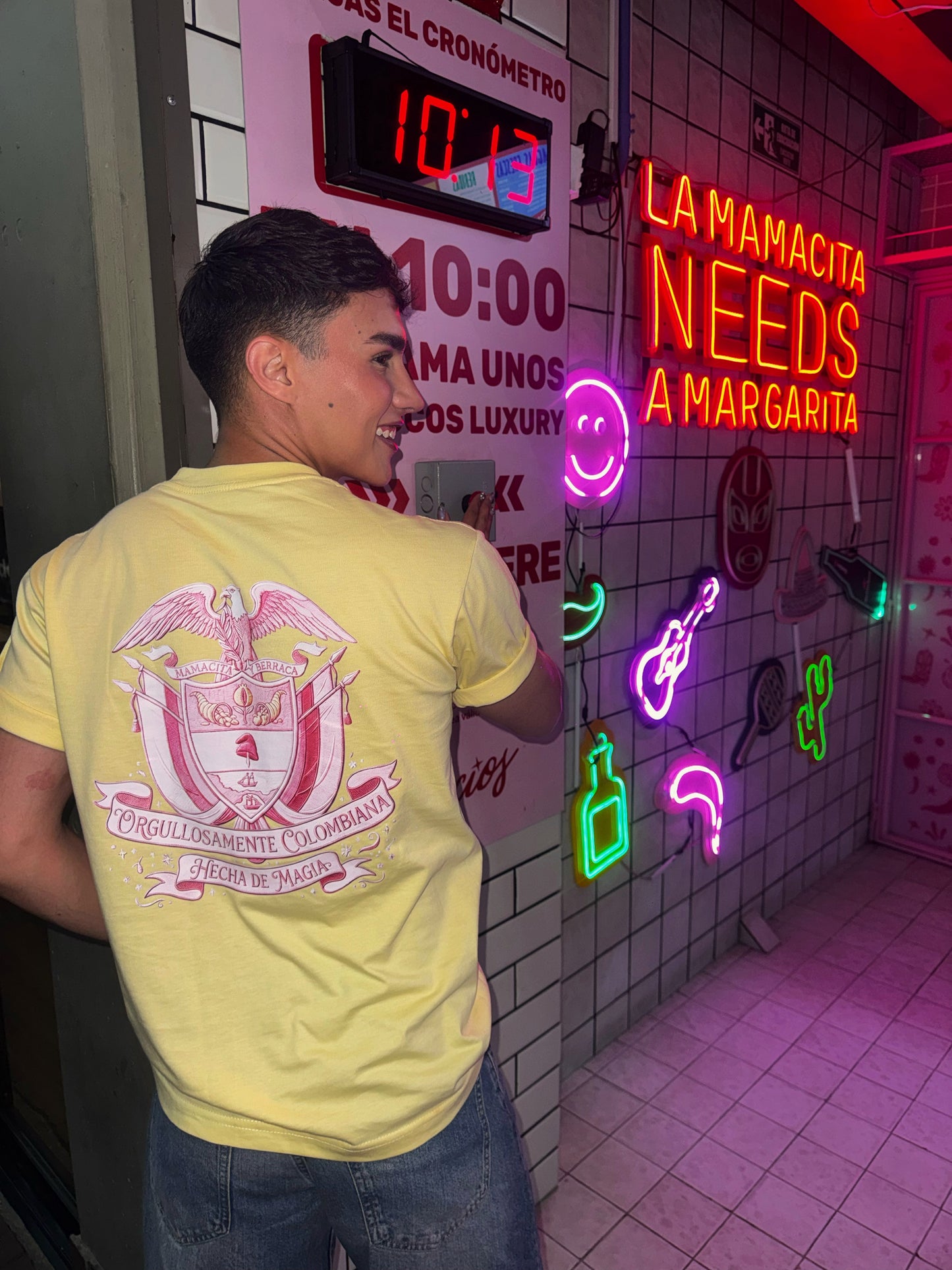 Made in Colombia T-Shirt (Algodón)